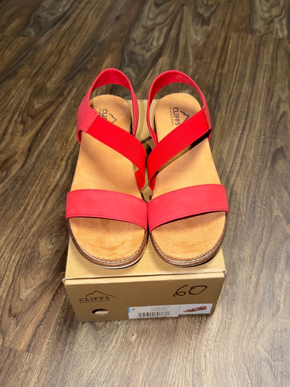 Cliffs by WHITE MOUNTAIN Red Elastic Strap Sandals